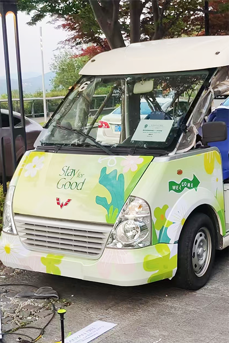 摆渡车车身贴膜